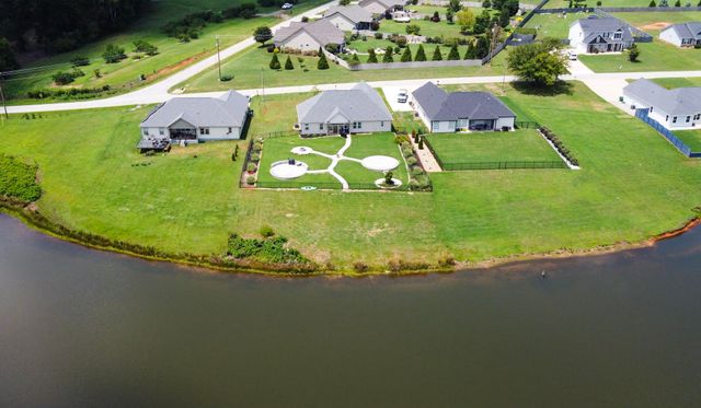 637 Berry Road, Boiling Springs, SC 29316