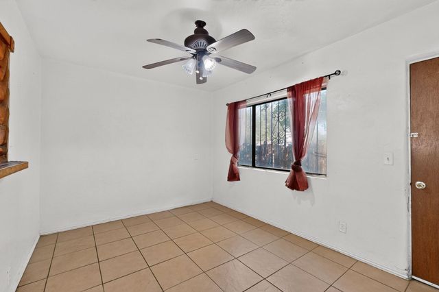1612 Shadyside Drive SW, Albuquerque, NM 87105