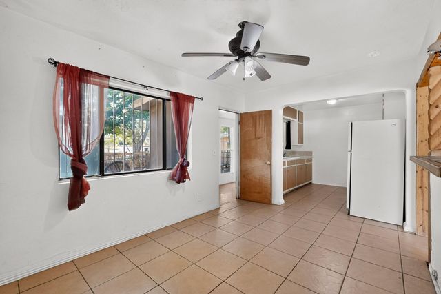 1612 Shadyside Drive SW, Albuquerque, NM 87105
