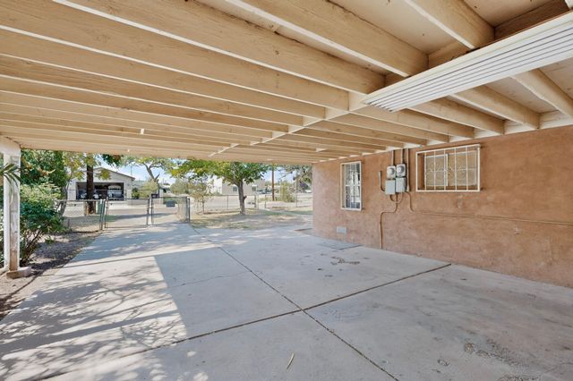 1612 Shadyside Drive SW, Albuquerque, NM 87105