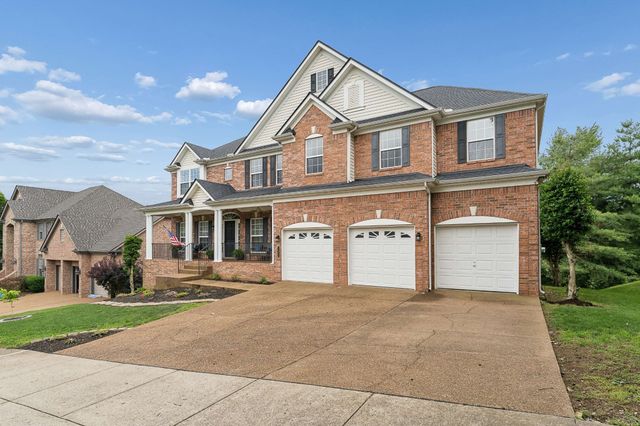 1206 Broadmoor Cir, Franklin, TN 37067