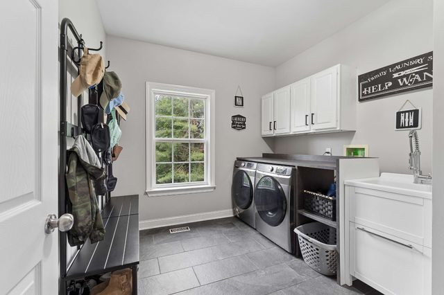 1206 Broadmoor Cir, Franklin, TN 37067