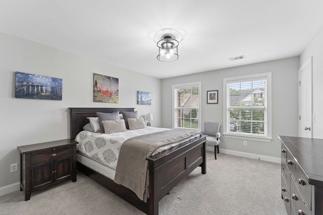 1206 Broadmoor Cir, Franklin, TN 37067