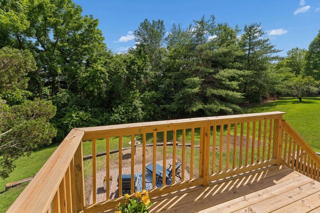 1206 Broadmoor Cir, Franklin, TN 37067