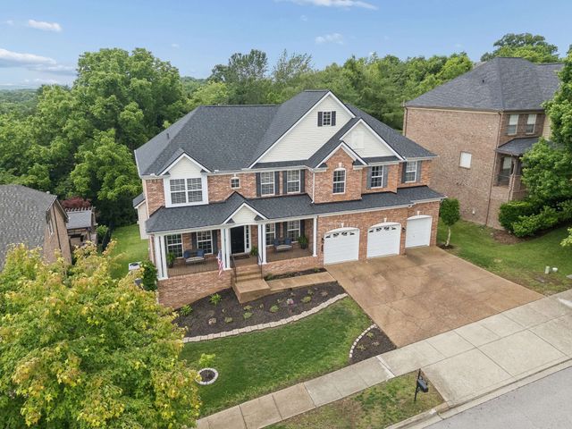 1206 Broadmoor Cir, Franklin, TN 37067