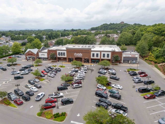 1206 Broadmoor Cir, Franklin, TN 37067