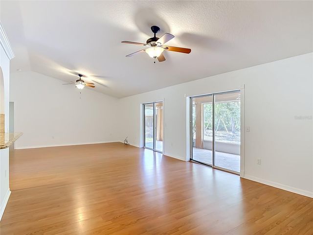 39903 GREENBRIER STREET, Eustis, FL 32736
