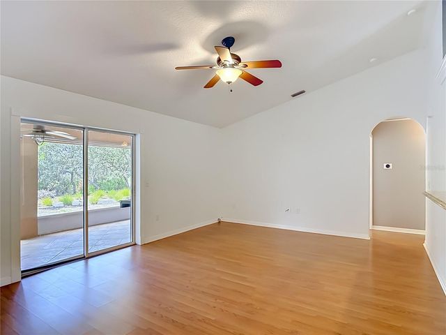 39903 GREENBRIER STREET, Eustis, FL 32736