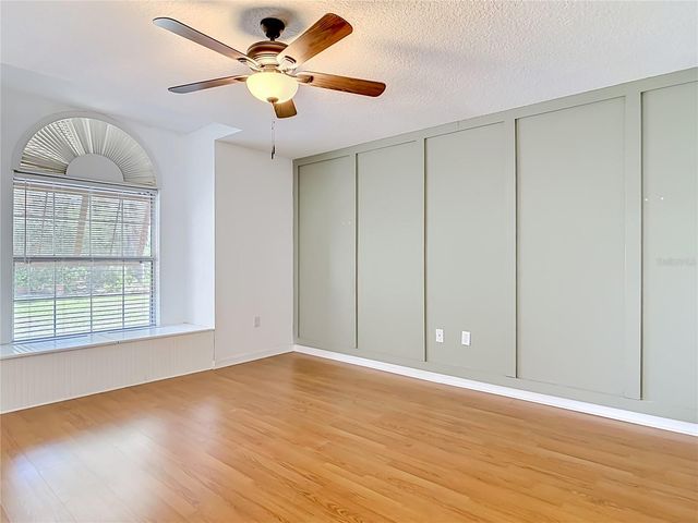 39903 GREENBRIER STREET, Eustis, FL 32736
