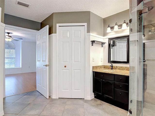 39903 GREENBRIER STREET, Eustis, FL 32736