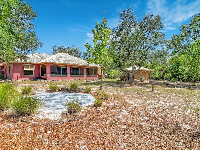 39903 GREENBRIER STREET, Eustis, FL 32736