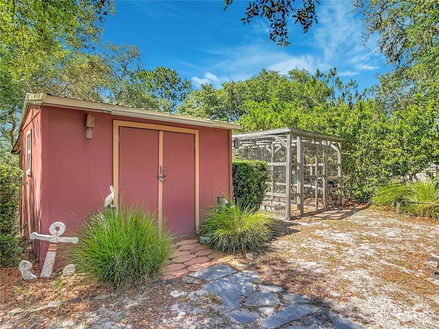 39903 GREENBRIER STREET, Eustis, FL 32736