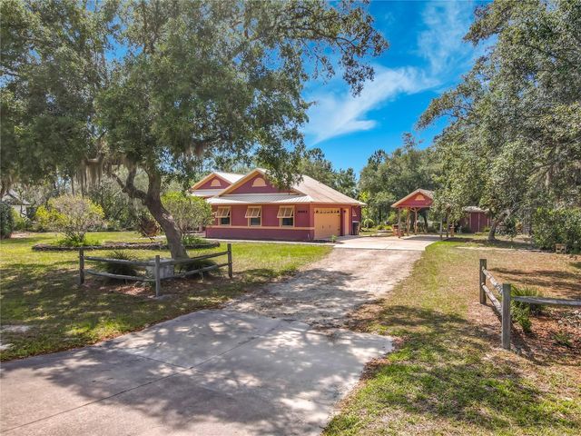 39903 GREENBRIER STREET, Eustis, FL 32736