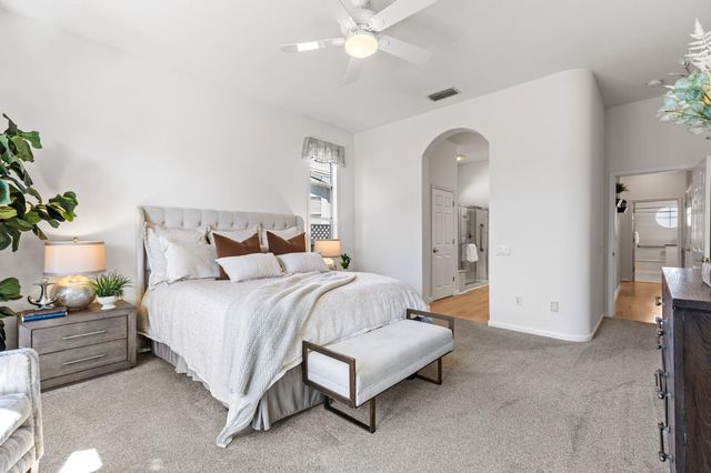 240 Clearview Ct, Roseville, CA 95747