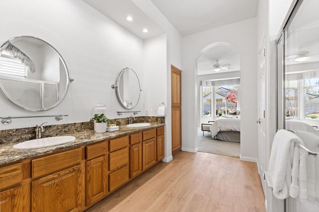 240 Clearview Ct, Roseville, CA 95747