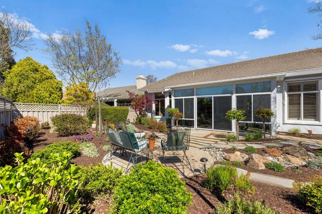 240 Clearview Ct, Roseville, CA 95747