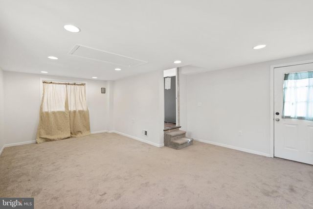 6602 CAVALIER DR, Alexandria, VA 22307