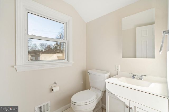 6602 CAVALIER DR, Alexandria, VA 22307