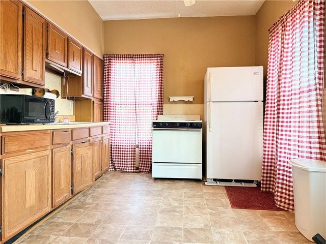 410 Washington Street, Trenton, MO 64683