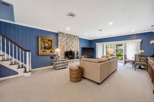 312 Riverside Drive, Riverhead, NY 11901