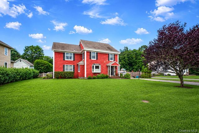 312 Riverside Drive, Riverhead, NY 11901