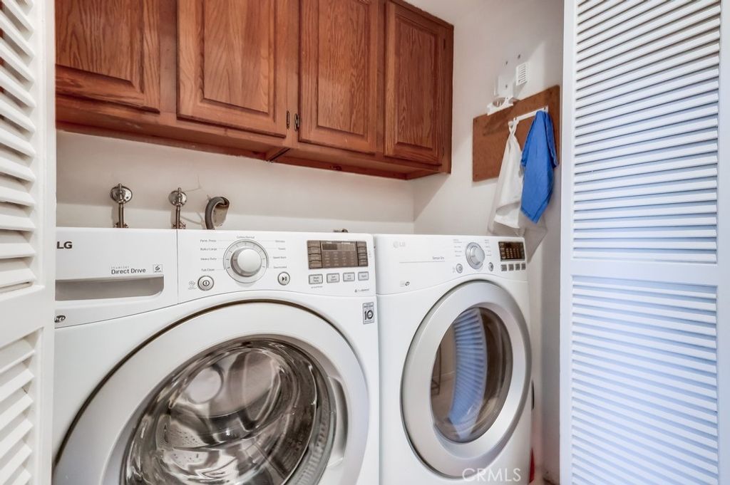 Image 24 of property listing at 1020 Ocean Park, Santa Monica, CA 90405