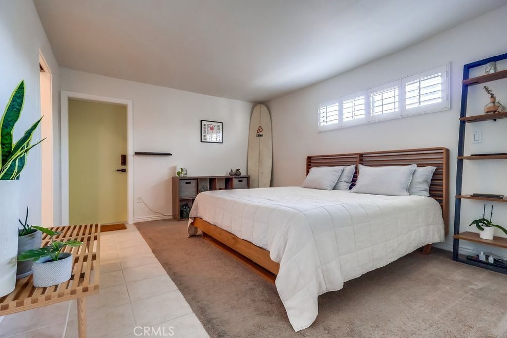 Image 25 of property listing at 1020 Ocean Park, Santa Monica, CA 90405