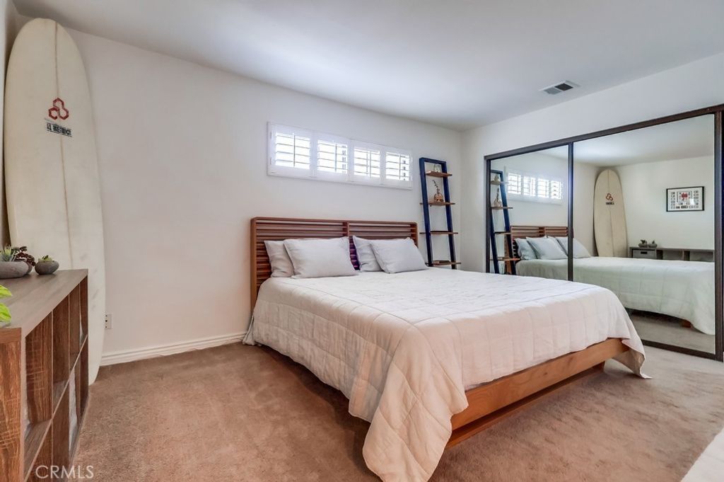 Image 26 of property listing at 1020 Ocean Park, Santa Monica, CA 90405