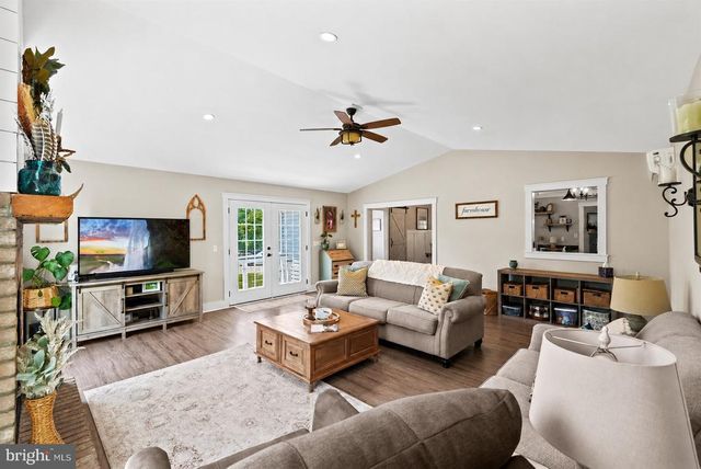 7133 SUNSET RD, Spotsylvania, VA 22551