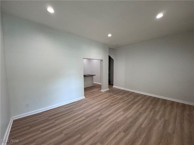 3820 John Avenue, Cleveland, OH 44113