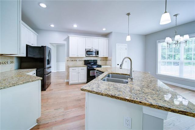 5715 Kennemore Drive, Alpharetta, GA 30004