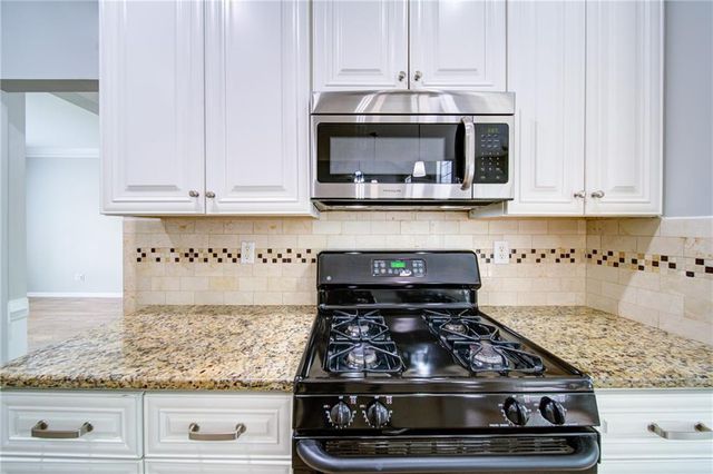 5715 Kennemore Drive, Alpharetta, GA 30004