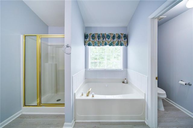 5715 Kennemore Drive, Alpharetta, GA 30004