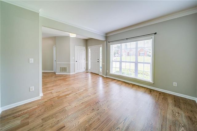 5715 Kennemore Drive, Alpharetta, GA 30004