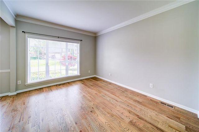 5715 Kennemore Drive, Alpharetta, GA 30004