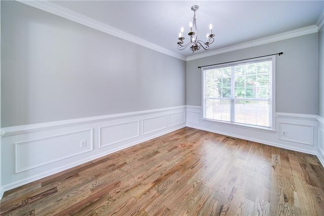 5715 Kennemore Drive, Alpharetta, GA 30004