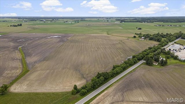 5238 N State Route 157, Edwardsville, IL 62025