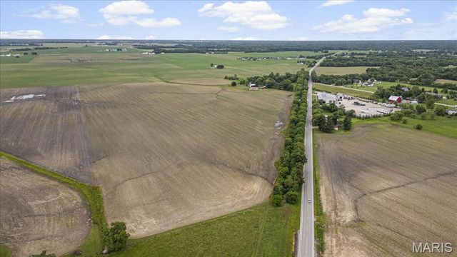5238 N State Route 157, Edwardsville, IL 62025