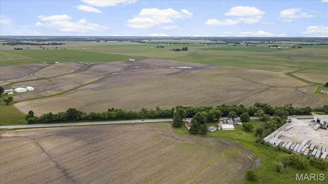5238 N State Route 157, Edwardsville, IL 62025