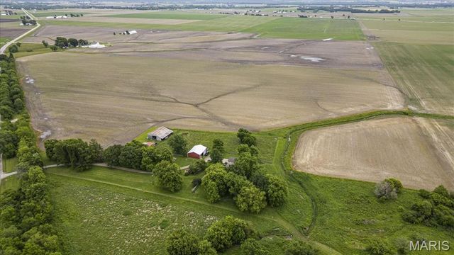 5238 N State Route 157, Edwardsville, IL 62025