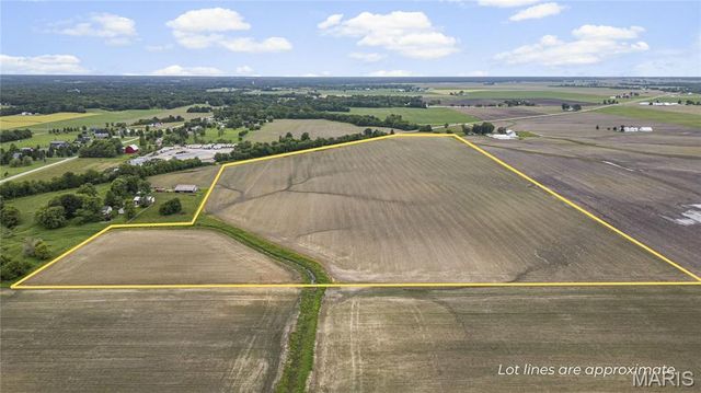5238 N State Route 157, Edwardsville, IL 62025