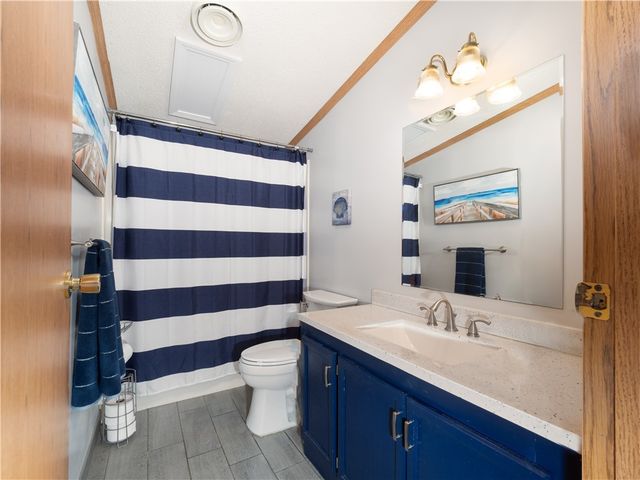 5 Kelly Lane, Coventry, RI 02816