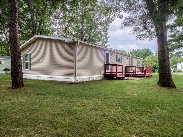 5 Kelly Lane, Coventry, RI 02816