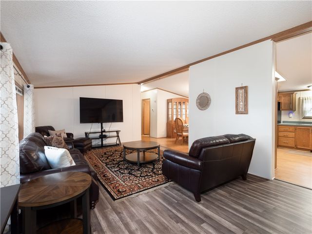 5 Kelly Lane, Coventry, RI 02816