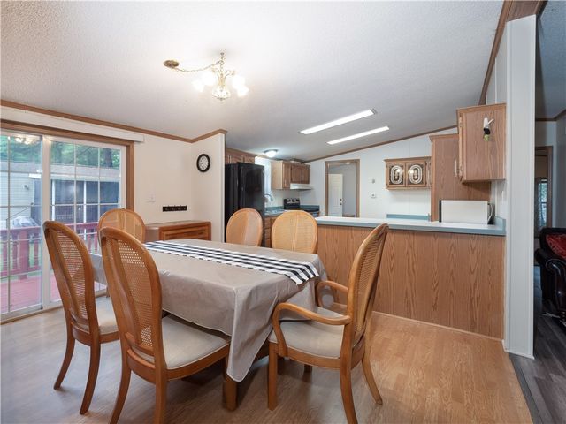 5 Kelly Lane, Coventry, RI 02816