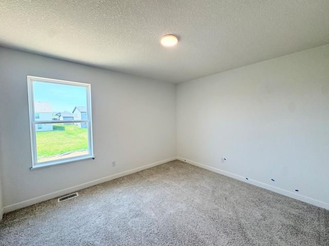 8559 Farmstead Avenue NE, Monticello, MN 55362
