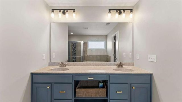 128 Floating Leaf Way, Dallas, GA 30132