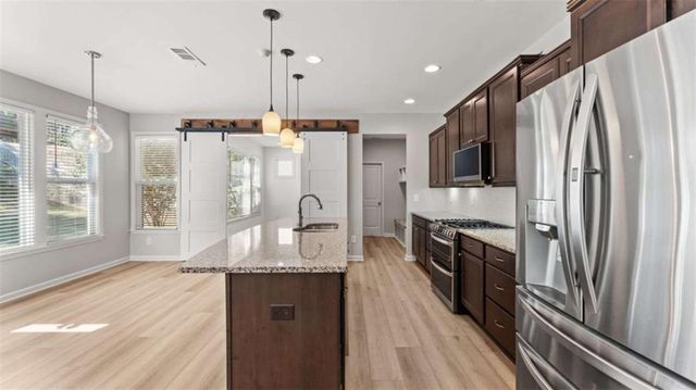 128 Floating Leaf Way, Dallas, GA 30132