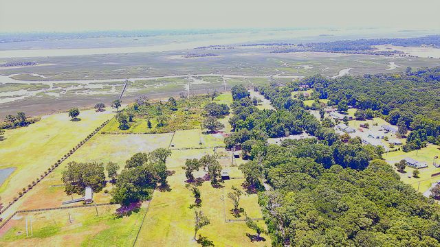 000 Brewton, Johns Island, SC 29455