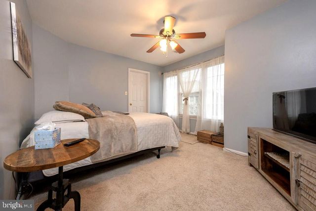 16000 PENNSBURY DR, Bowie, MD 20716